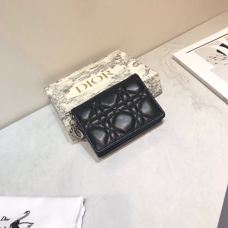 디올 레이디 페이던트 가드니아 미니 지갑