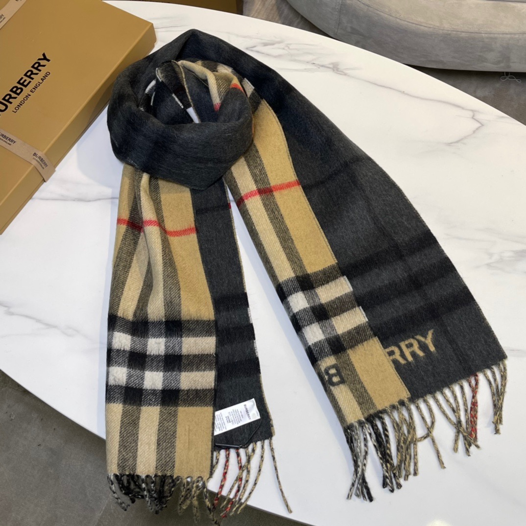 버버리 머플러 2