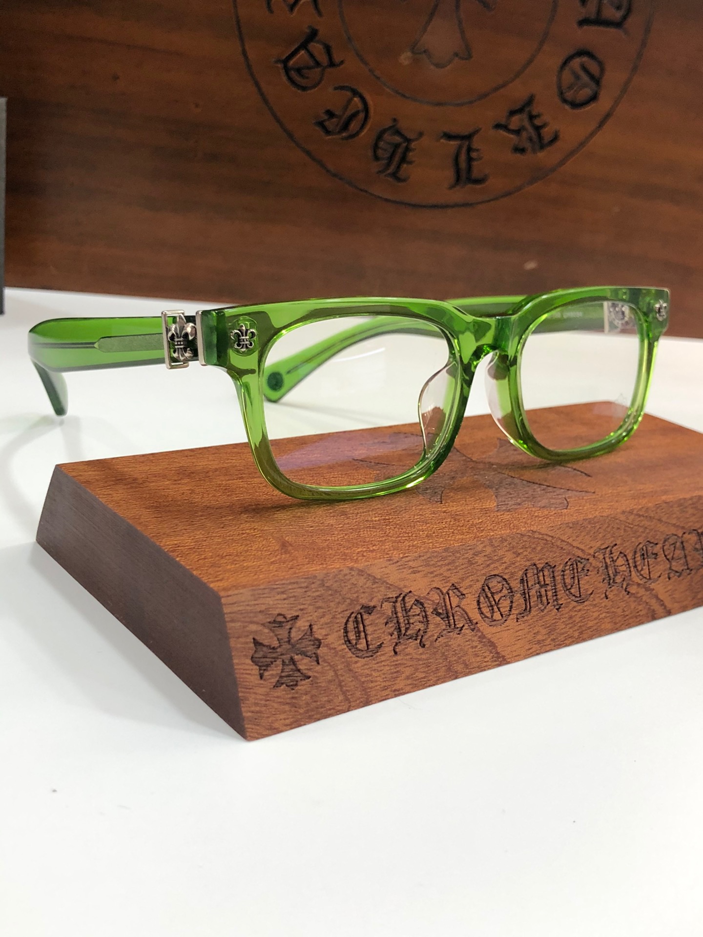 크롬하츠 뿔테 안경