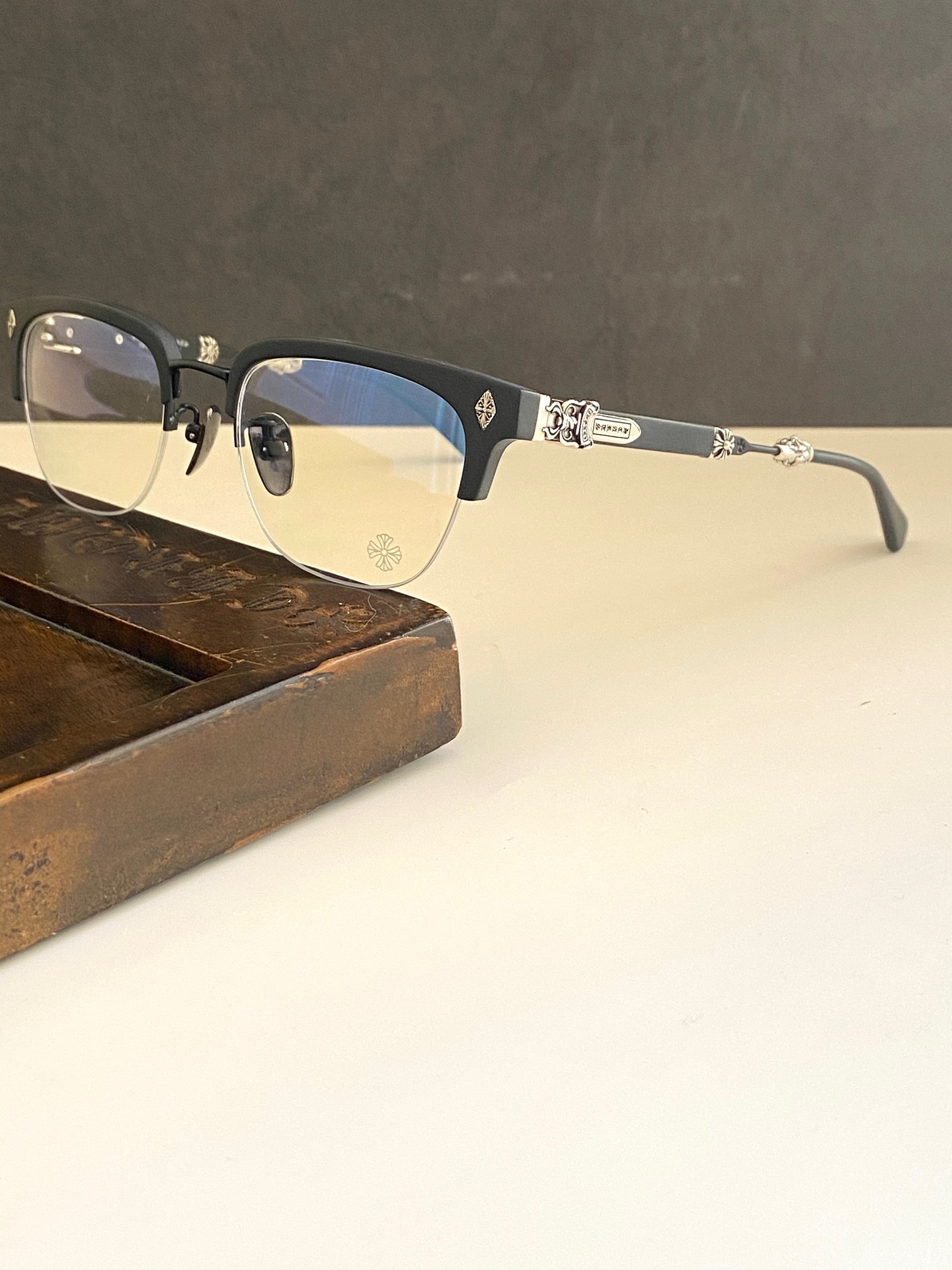 크롬하츠 EVAGLIST 안경