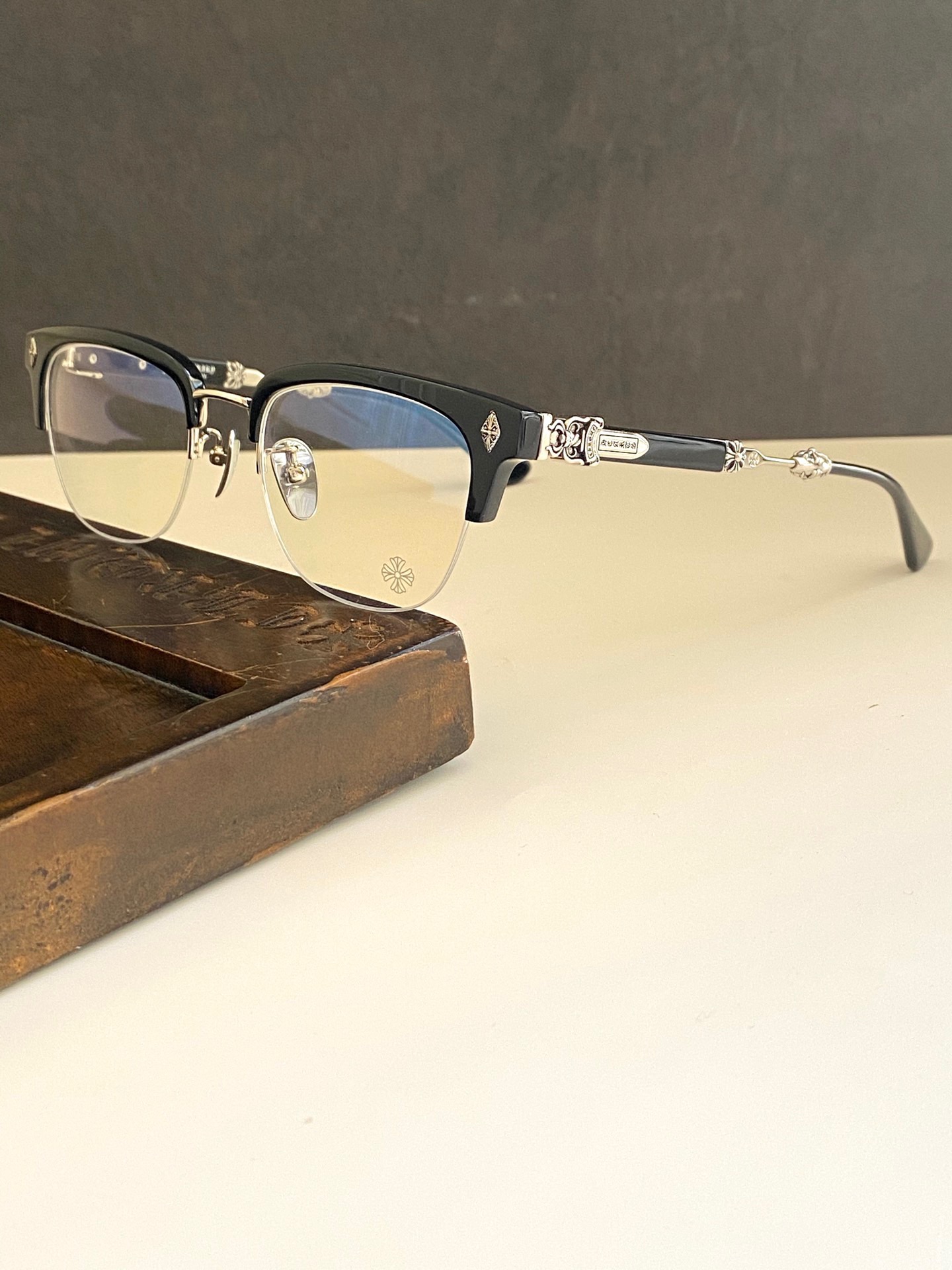 크롬하츠 EVAGLIST 안경