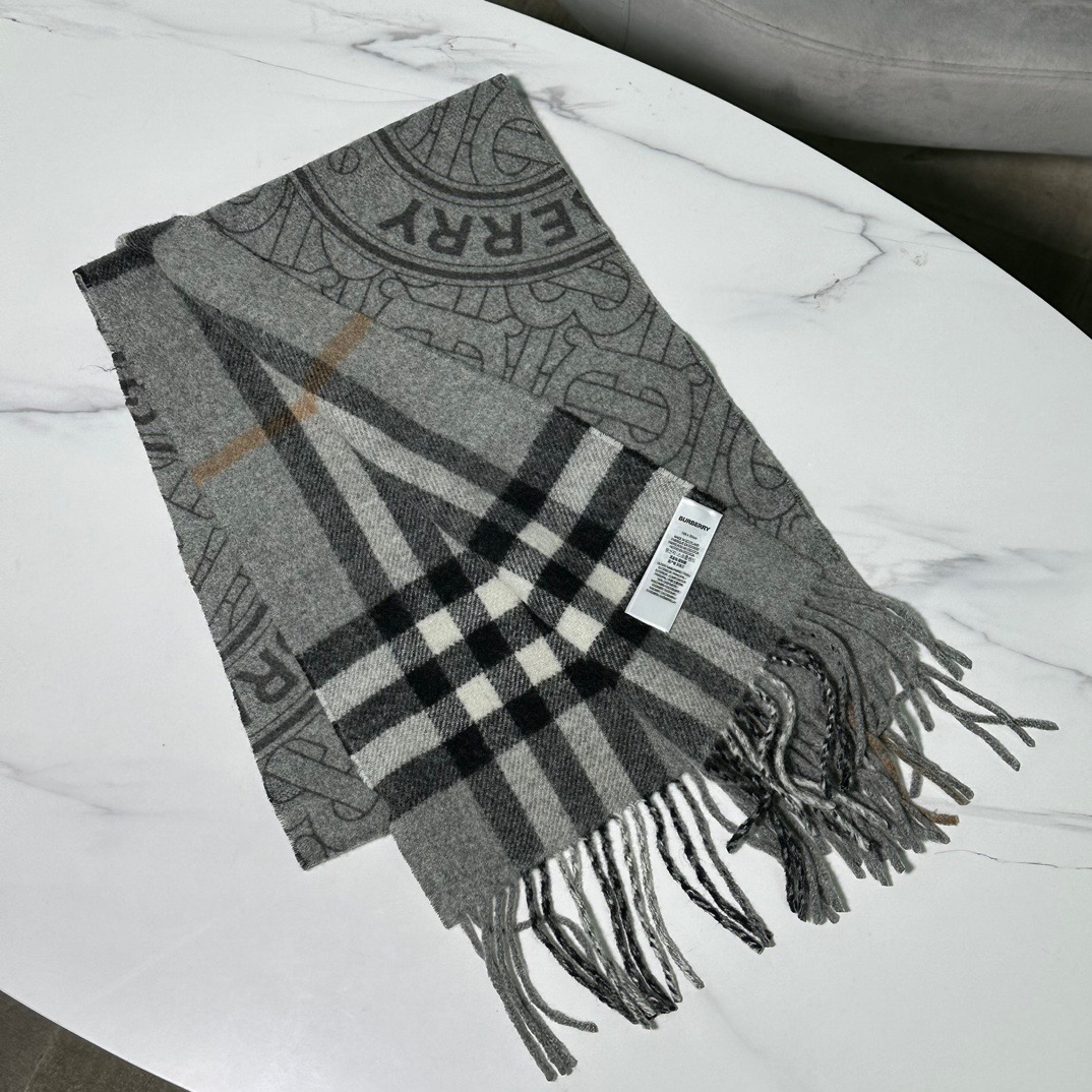 버버리 머플러 4