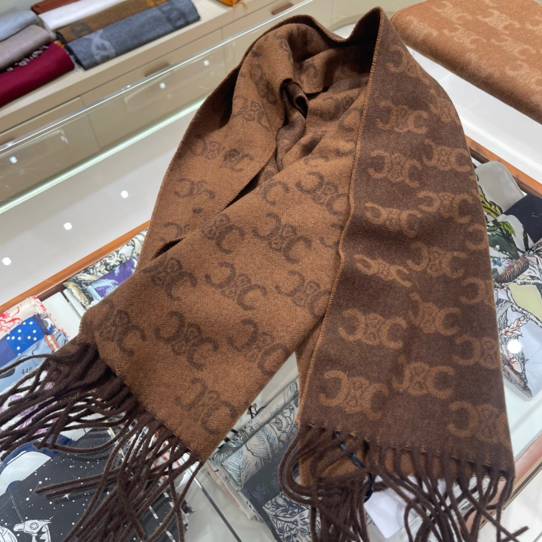 셀린느 머플러 1