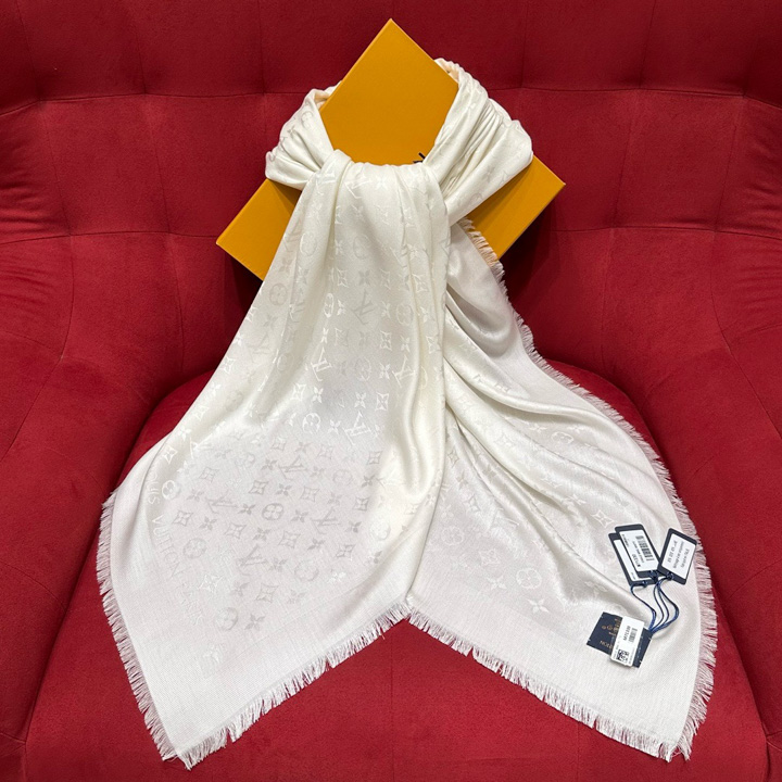 루이비통 모노그램 클래식 스카프
