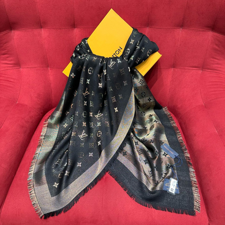 루이비통 모노그램 클래식 스카프