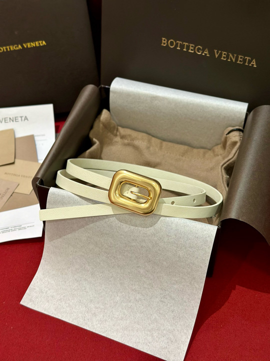 보테가 베네타 벨트
