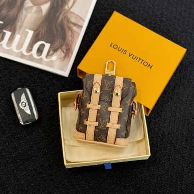 루이비통 미니 크리스토퍼 파우치 키링
