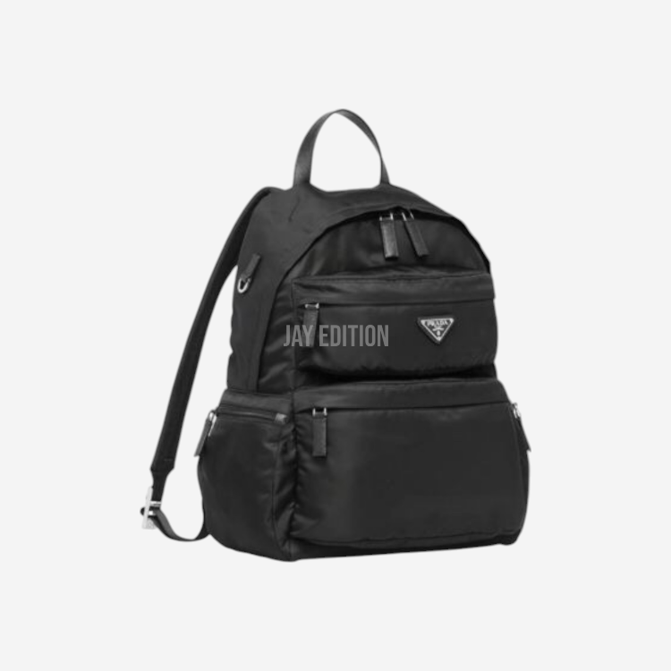 프라다 리나일론 삼각로고 백팩