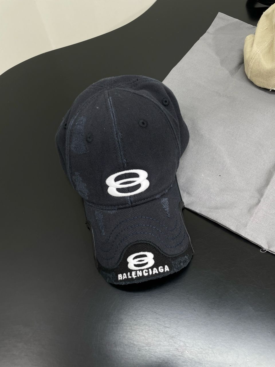 발렌시아가 모자 