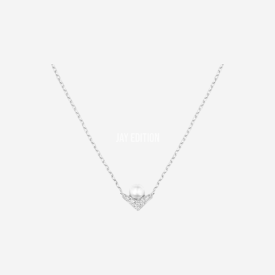 쇼메 조세핀 아그레뜨 네크리스 