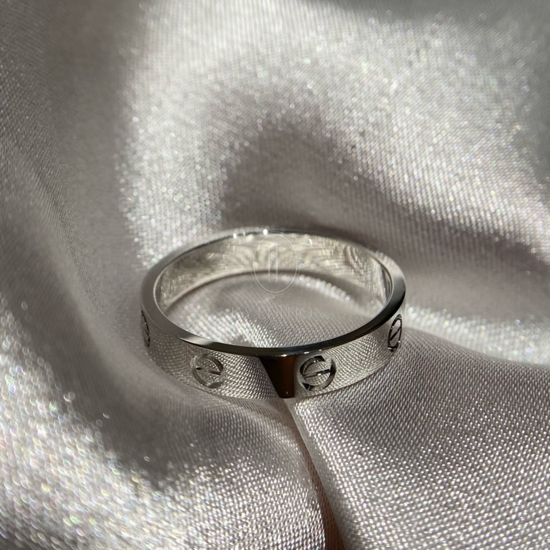 까르띠에 LOVE 링 스몰 (문의)