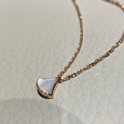 불가리 디바스 드림 미니 팬던트 네크리스 (문의)