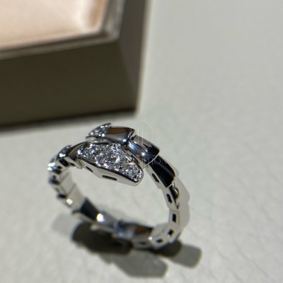 불가리 세르펜티 데미파베 바이퍼 링 (문의)