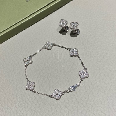 반클리프 스위트 알함브라 6P 다이아 브레이슬릿 (문의)