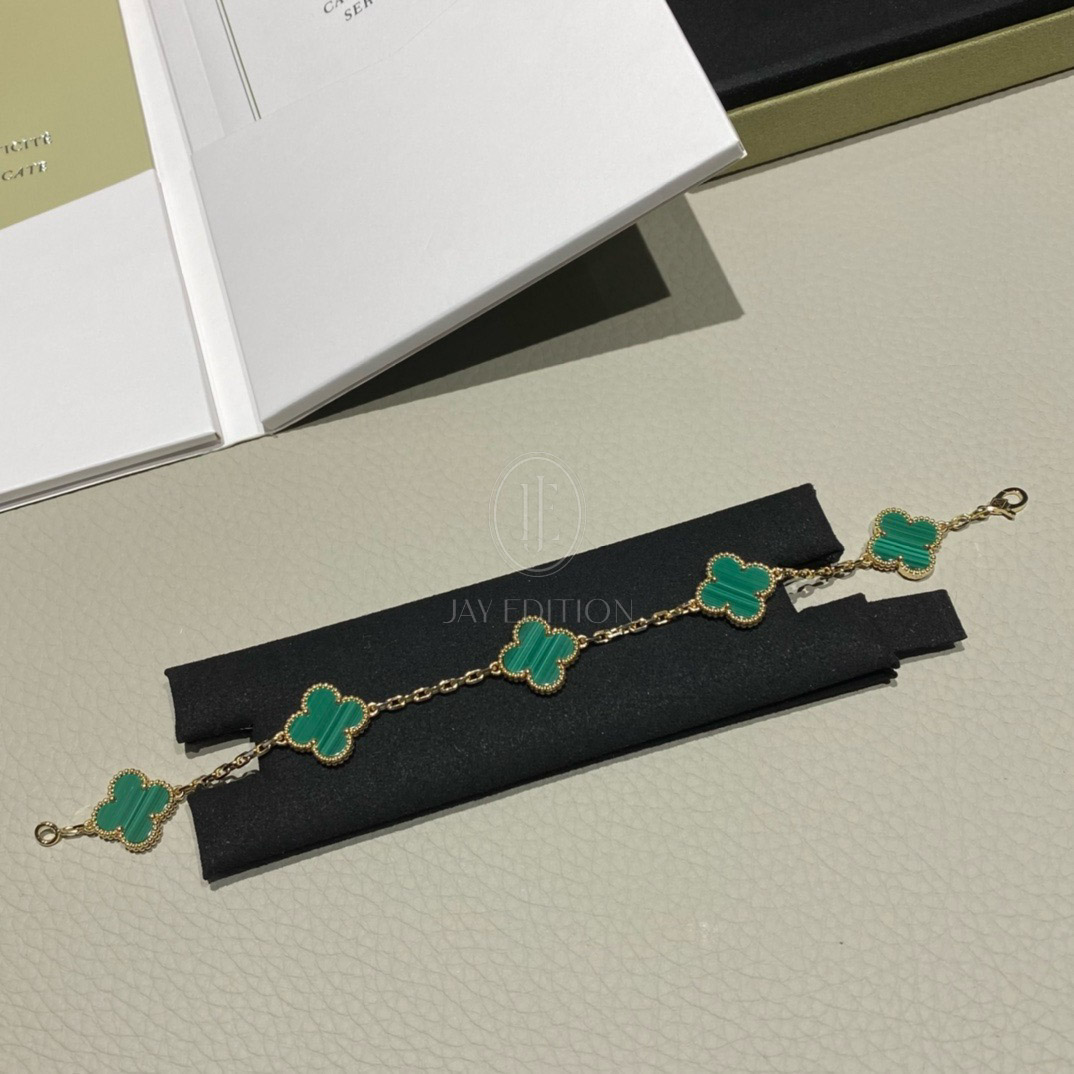 반클리프 빈티지 브레이슬릿 (문의)