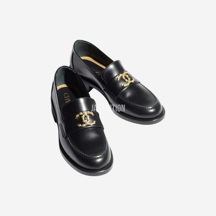 샤넬 24S CC 로고 로퍼