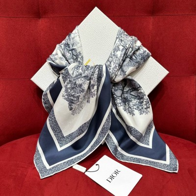 디올 트왈 드 주이 소바쥬 90 스퀘어 스카프