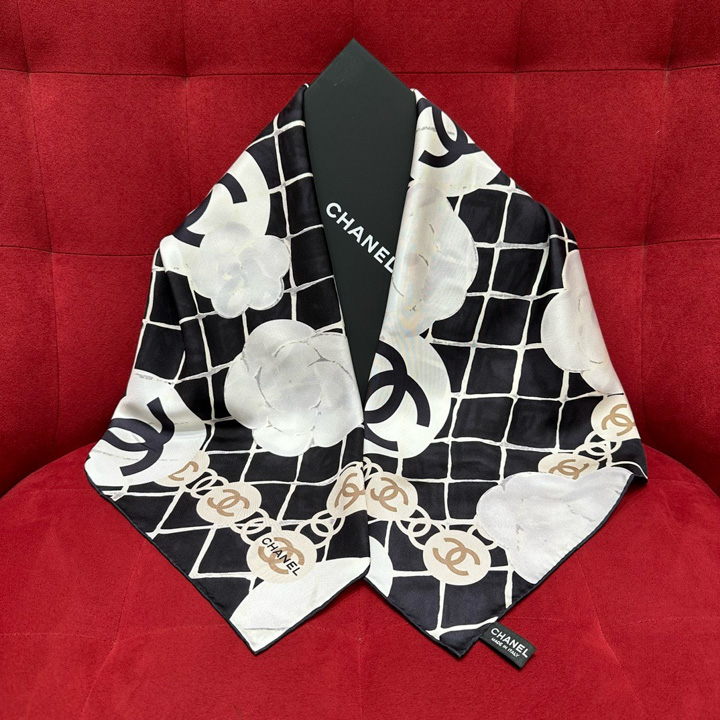 샤넬 까멜리아 스카프 실크 스카프 